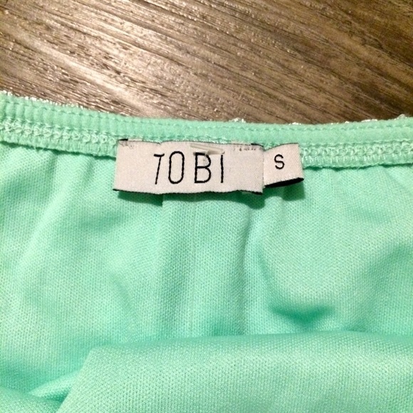 Tobi Off Shoulder Mint Dress - small - Picture 4 of 8